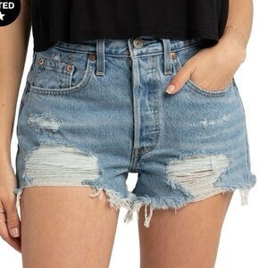 EUC Levi's 501 High Waist Distressed Jean Shorts Size 28
